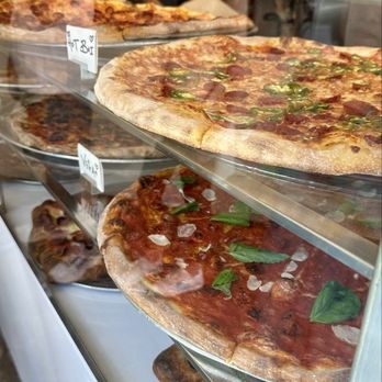 Scarr's Pizza - Display pies - Pizza Near Me - New York, New York