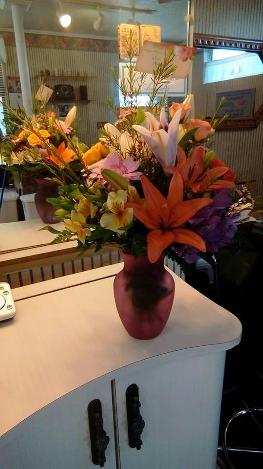 FERRY FLOWERS & MORE Updated August 2024 410 Walnut St, Martins