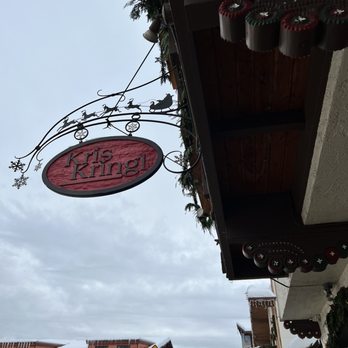 Kris Kringl - Holiday Decorations Near Me - Leavenworth, Washington