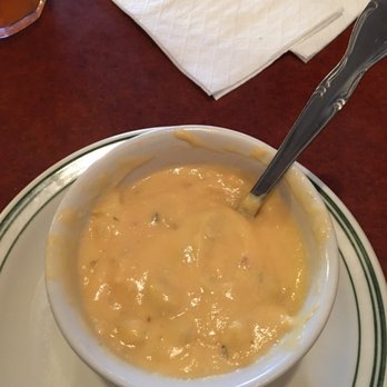 Bobby Q's - This soup..a cheesy potatoe soup..nothing cheesy(forgive the play on words) but it had a great smokey flavor..A Must! - Barbeque Near Me - Cookeville, Tennessee