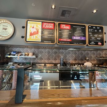 Salt & Straw - Ice Cream & Frozen Yogurt Near Me - Bellevue, Washington Salt & Straw - Ice Cream & Frozen Yogurt Near Me - Bellevue, Washington