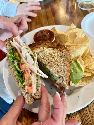 Frothy Monkey by null