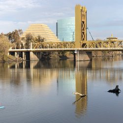 Sacramento Santa 5K Run/Walk - Paddle board Santa