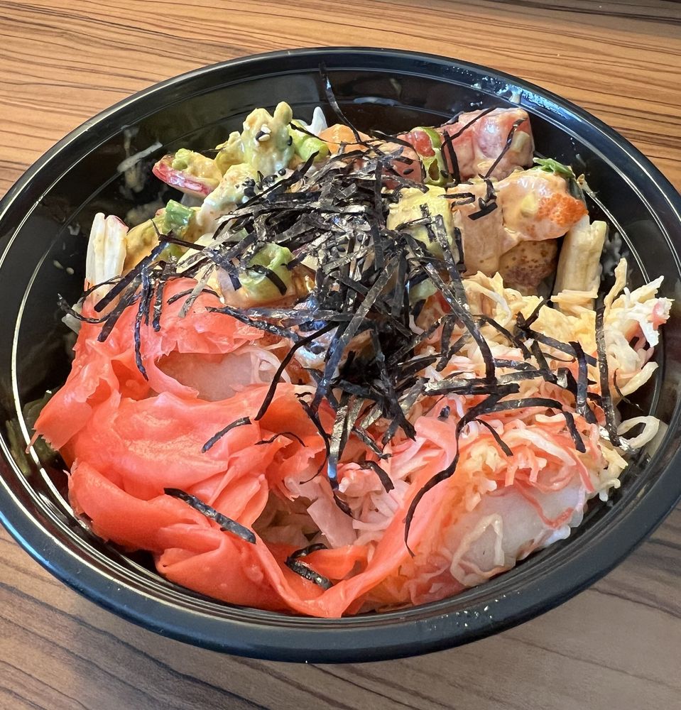 Sweetfish Bubble Tea & Poke Bowl Logo