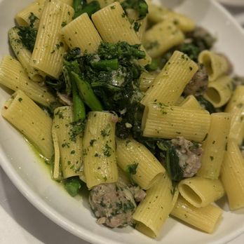 Luigi di Roma Italian Ristorante - Broccoli Rab & Sausage Pasta - Italian Near Me - Deerfield Beach, Florida