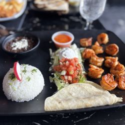 Suenos Cantina - Shrimp platter