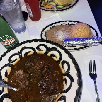Kalaveras - Yummy for my tummy. Barbacoa w beans and rice. - Cocktail Bars Near Me - Hollywood, California