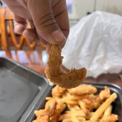Tom's Famous Burgers - Little fries