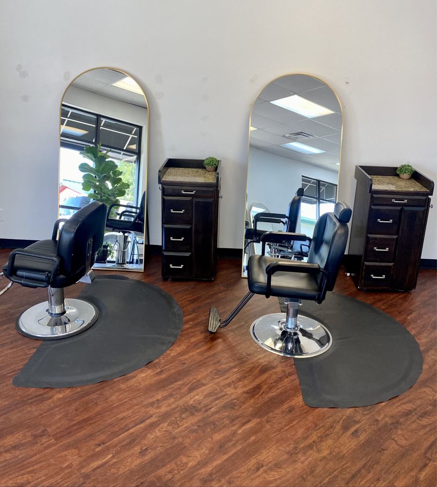 DIVINE SALON & SPA Request an Appointment 1568 E 10th St, Jeffersonville, Indiana Hair
