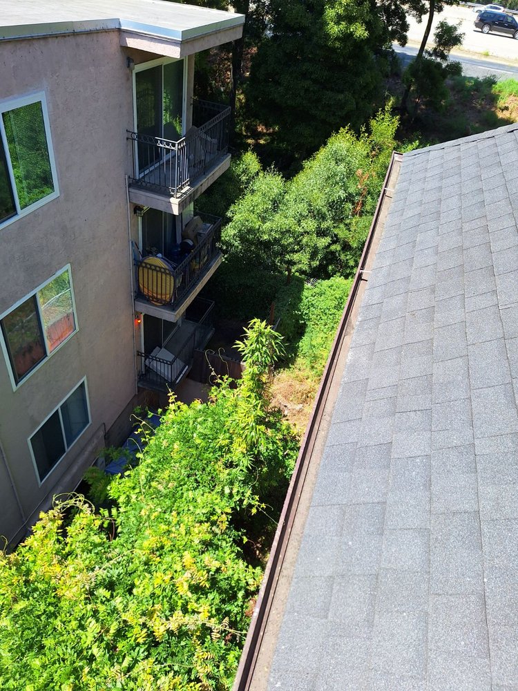 Slide of Sonic 24/7 Cleaning & Repair