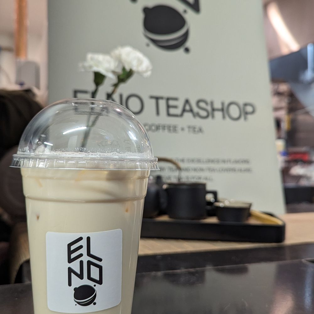 LA Chef’s Kitchen - White Petals Tea from ELNO Teashop - Food Court Near Me - Los Angeles, California LA Chef’s Kitchen - White Petals Tea from ELNO Teashop - Food Court Near Me - Los Angeles, California