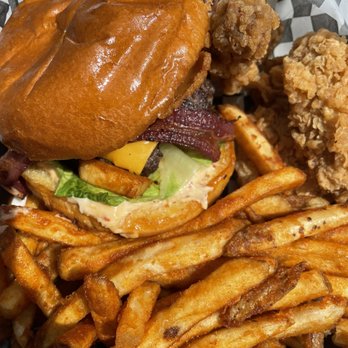 El Jefe De Pollo - : beef bacon & cheddar beef ball up box - Sandwiches Near Me - North York, Ontario