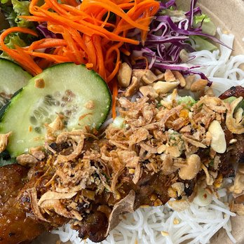 Kulantro - Vermicelli with grilled pork - Vietnamese Near Me - Albuquerque, New Mexico