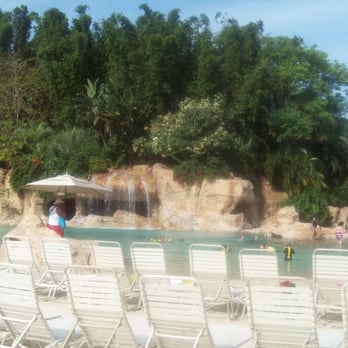 Discovery Cove - Amusement Parks Near Me - Orlando, Florida Discovery Cove - Amusement Parks Near Me - Orlando, Florida