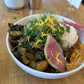 Bastion - Grain bowl - New American Near Me - Portland, Oregon
