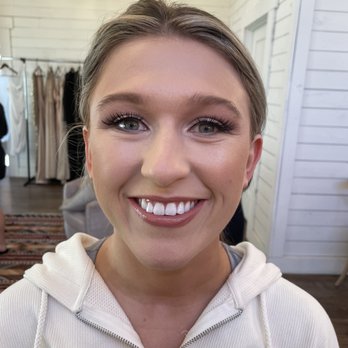 Makeup By Laura Pinzon - Bridal look - Makeup Artists Near Me Makeup By Laura Pinzon - Bridal look - Makeup Artists Near Me