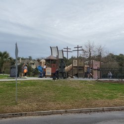 Fort Maurepas Park - Children's play area
