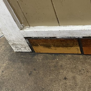 Chili's - a close up view of a door with rust - Bars Near Me - Chattanooga, Tennessee Chili's - a close up view of a door with rust - Bars Near Me - Chattanooga, Tennessee