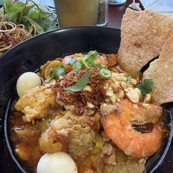Tiem Mi Quon - Vietnamese Near Me - Garden Grove, California