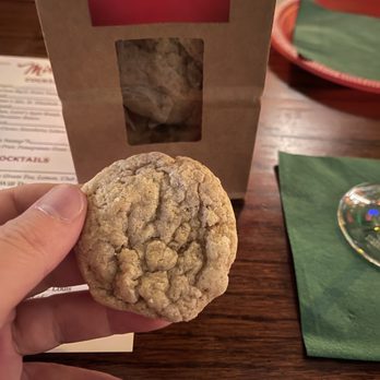 Miracle STL - Gingerbread gooey butter cookies, 2022 - Cocktail Bars Near Me - St Louis, Missouri