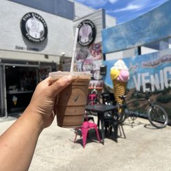 Pink Elephant Venice - Iced Mocha