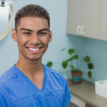 Jennifer Fineberg, DDS - Periodontists Near Me - Glendale, Arizona