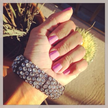 Central Nails - Gel! - Nail Salons Near Me - Phoenix, Arizona