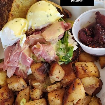 Bella's Cafe - Sicilian Benedict....ABSOLUTELY DELICIOUS! - Breakfast & Brunch Near Me - New Haven, Connecticut Bella's Cafe - Sicilian Benedict....ABSOLUTELY DELICIOUS! - Breakfast & Brunch Near Me - New Haven, Connecticut