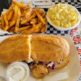 Fried Shrimp Poboy