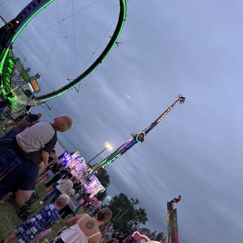 Hendricks County 4-H Fairgrounds - Arena - A man being shot from a cannon! - Campgrounds Near Me - Danville, Indiana Hendricks County 4-H Fairgrounds - Arena - A man being shot from a cannon! - Campgrounds Near Me - Danville, Indiana