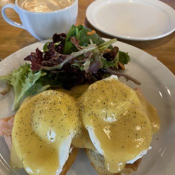 Egghead Cafe - Smoky Salmon Benedict with nice toss green salad. Delicious - Coffee & Tea Near Me - Honolulu, Hawaii Egghead Cafe - Smoky Salmon Benedict with nice toss green salad. Delicious - Coffee & Tea Near Me - Honolulu, Hawaii