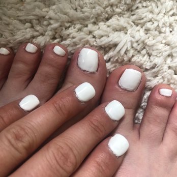 Leann's Nails - Nail Salons Near Me - Alameda, California