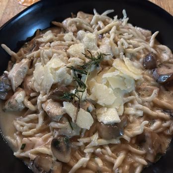 Oblò - Trofie marsala: excited as this pasta shape is hard to find. Fine but could've used a bit more depth of flavor. 3.75 stars - Beer Bar Near Me - Santa Cruz, California
