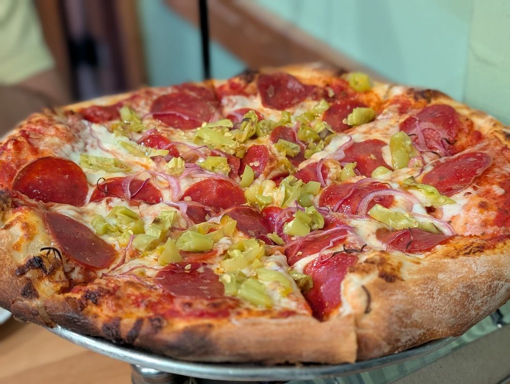 High Mountain Pies Logo