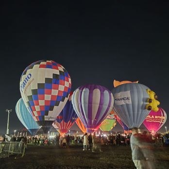 Arizona Balloon Classic - A crowd shot of the hot air balloons from a distance - Festivals Near Me - Goodyear, Arizona
