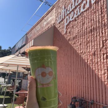 Whata Peach - Green Machine - Juice Bars & Smoothies Near Me - Studio City, California Whata Peach - Green Machine - Juice Bars & Smoothies Near Me - Studio City, California