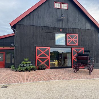 Barn8 - Restaurant - New American Near Me - Goshen, Kentucky