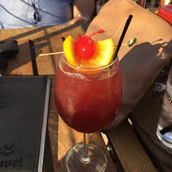 Café Hollander Hilldale - Sangria - American Near Me - Madison, Wisconsin Café Hollander Hilldale - Sangria - American Near Me - Madison, Wisconsin