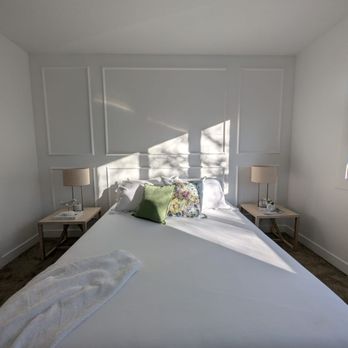 3 Pillars Painting - Custom painting - Painters Near Me - Saskatoon, Saskatchewan 3 Pillars Painting - Custom painting - Painters Near Me - Saskatoon, Saskatchewan