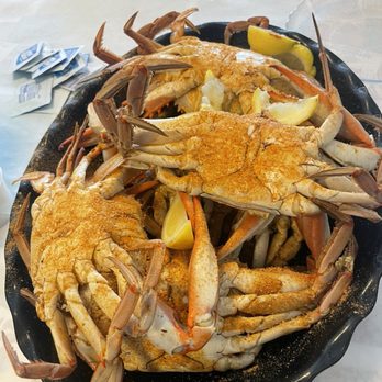 Margie & Ray's Crabhouse - Blue crab before - Seafood Near Me - Virginia Beach, Virginia Margie & Ray's Crabhouse - Blue crab before - Seafood Near Me - Virginia Beach, Virginia