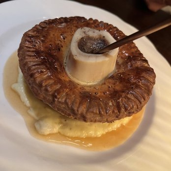 Armitage Alehouse - Heritage Chicken Pot Pie - Pubs Near Me - Chicago, Illinois