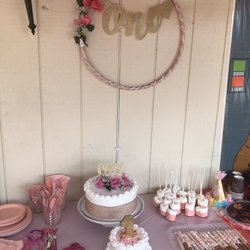 Panaderia Carniceria Flores - Birthday cake
