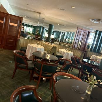 Polo Lounge - Inside - New American Near Me - Beverly Hills, California Polo Lounge - Inside - New American Near Me - Beverly Hills, California