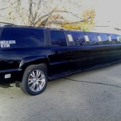 American Limousine and Motorcoach - SUBURBAN LIMOSUINE 16 PASS 500 WATT STEREO