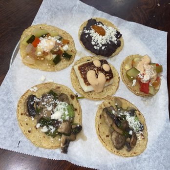 Guisados - Tacos Near Me - Burbank, California