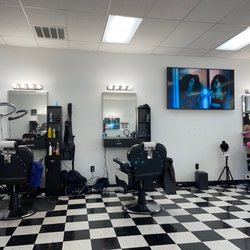 Matenna DeluxE Hair Salon