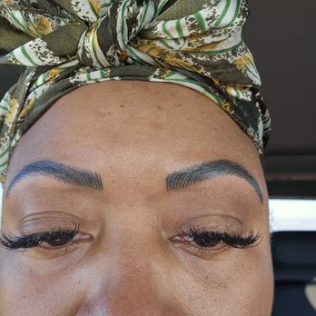 Maryam K Beauty - This is a touch up not yet healed. Perfect. - Threading Services Near Me - Folsom, California Maryam K Beauty - This is a touch up not yet healed. Perfect. - Threading Services Near Me - Folsom, California