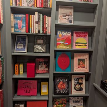 Beacon Hill Books & Cafe - Bookstores Near Me - Boston, Massachusetts