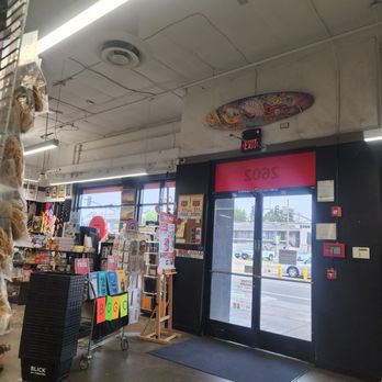 Blick Art Materials - Entrance - Art Supplies Near Me - Santa Monica, California