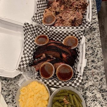 Smith and Betts Barbecue - Brisket, pulled pork, green beans, Mac n cheese (we devoured the egg rolls) - Barbeque Near Me - Gravette, Arkansas Smith and Betts Barbecue - Brisket, pulled pork, green beans, Mac n cheese (we devoured the egg rolls) - Barbeque Near Me - Gravette, Arkansas